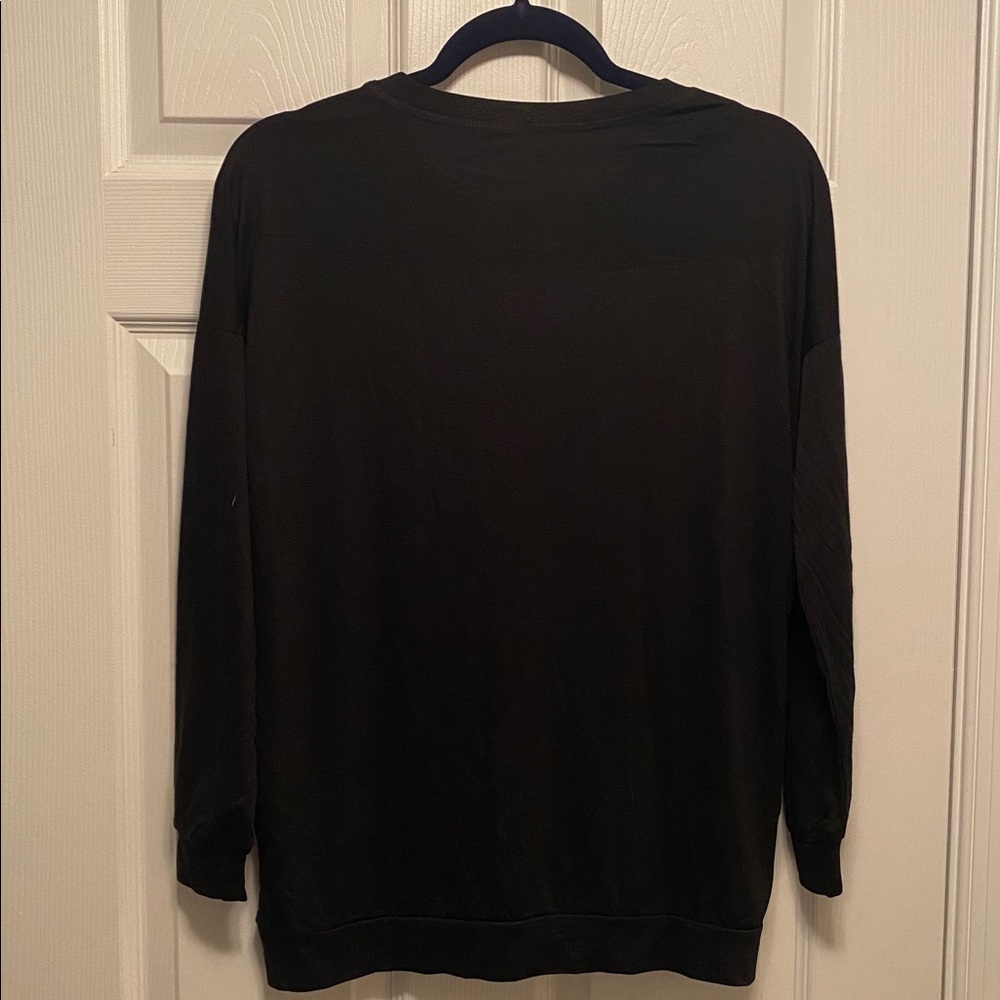 Mom’s care Black 'Be Kind' Long Sleeve Shirt…size S - Picture 2 of 5